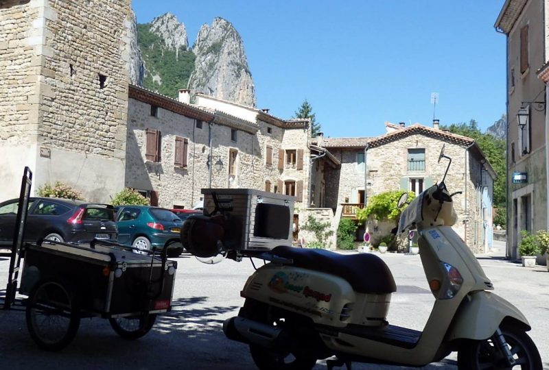 Vagabondage en scooter : Aventure Robinsone Insolite en Drôme provençale à Marsanne - 9
