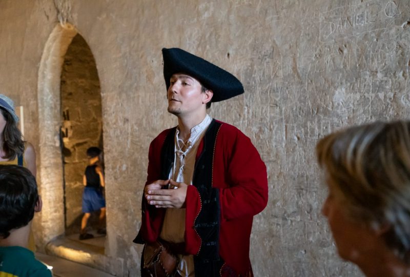 Visite guidée de la Tour de Crest avec le Major Montrond à Crest - 0