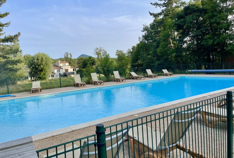 L’Ermitage du Grand Bois – Green Station à Le Poët-Célard - 4