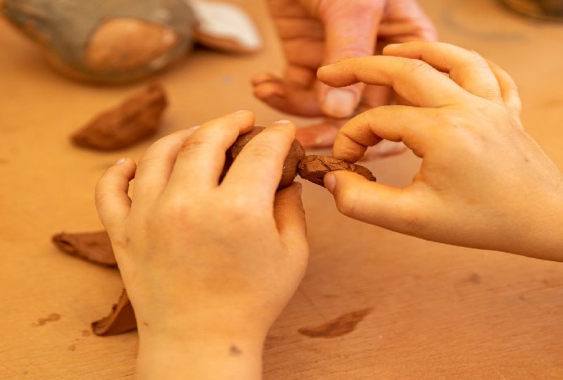 Ateliers poterie famille à Dieulefit - 0
