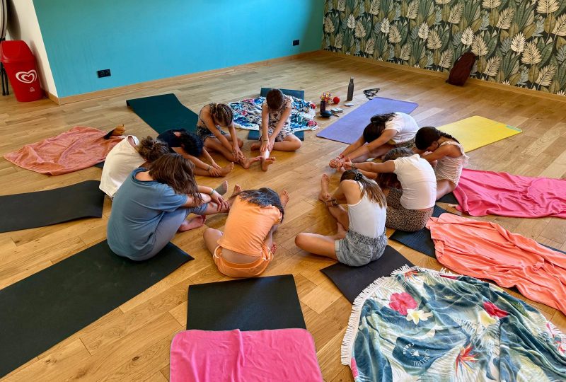 Yoga Enfants et Adolescents à Dieulefit - 0