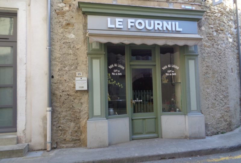 Boulangerie Le Fournil à Bourdeaux - 1