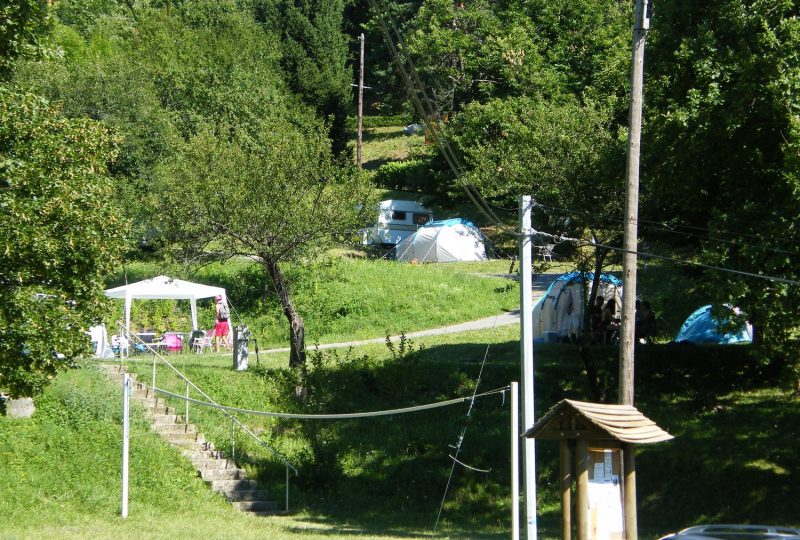 Camping les Châtaigniers à Eyzahut - 4