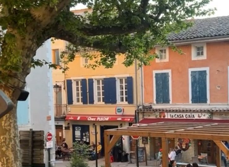 Bar Le Commerce à Dieulefit - 0
