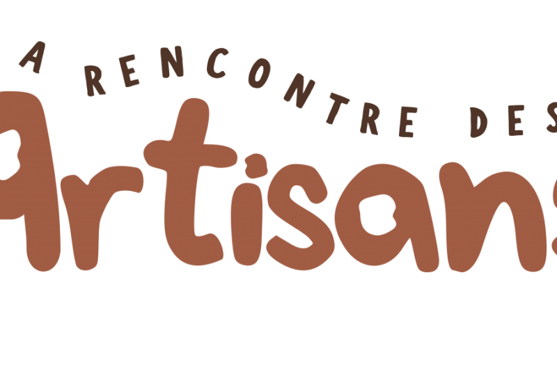 Marché artisanal à Dieulefit - 1