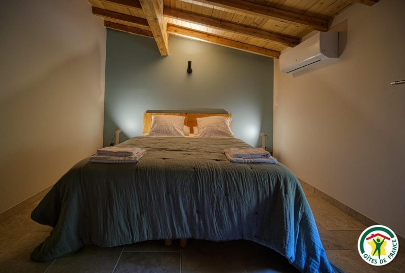 Les Peyrières à Dieulefit - 26