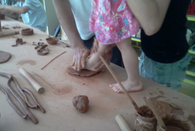 Poterie en famille à Dieulefit - 0