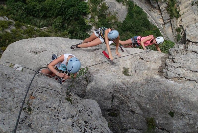 Tree climbing, archery and paintball – Acro Pôle Aventure à Comps - 5