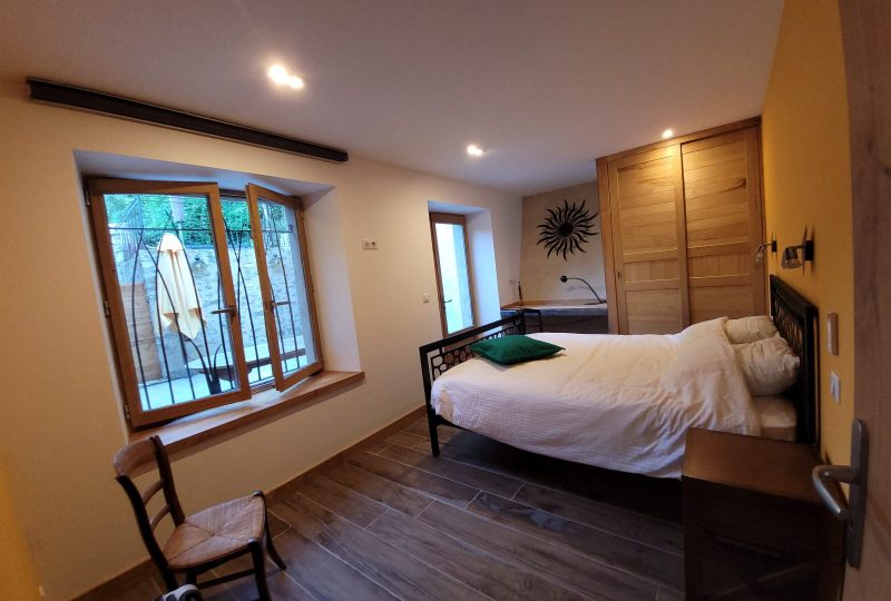 Gîte de la Viale à Bourdeaux - 3