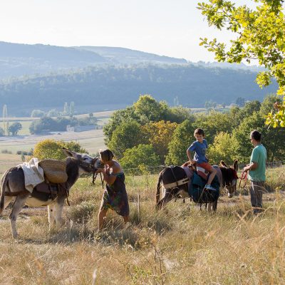 Randonnée famille avec animaux - Tzig'ânes Anna Puig Rosado