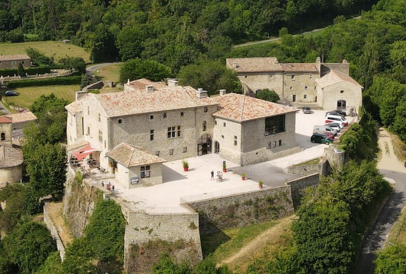 Château du Poët Celard à Le Poët-Célard - 0