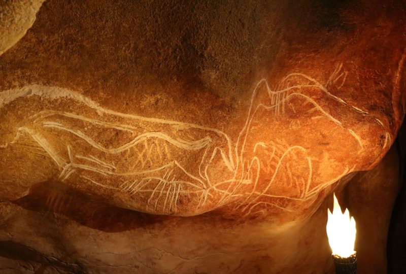 Visite Prestige à la torche à la Grotte Chauvet 2 ! à Vallon-Pont-d'Arc - 3