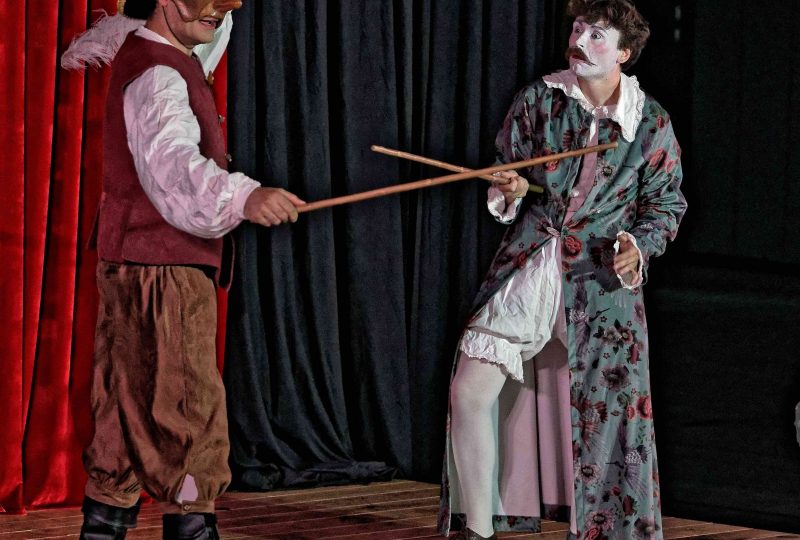 Le bourgeois gentilhomme / Mirandolina et Compagnie à Eyzahut - 0