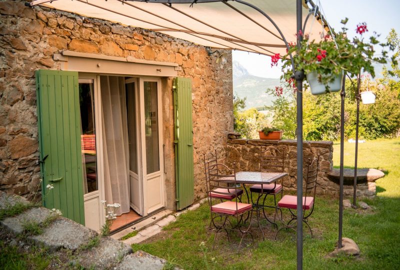 Chambre d&rsquo;hôtes Les 3 becs – Ferme Bio Le Panicaut à Francillon-sur-Roubion - 9