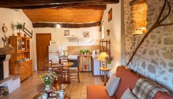 Ferme Le Grand Ubac – Le Cèdre_Roche-Saint-Secret-Béconne