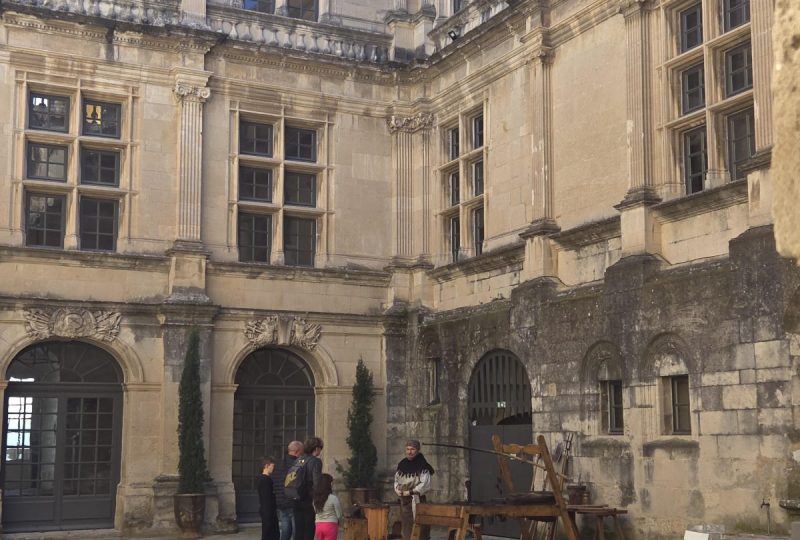 Journées du patrimoine au Château à Suze-la-Rousse - 1