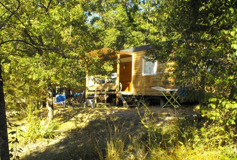 Camping La Source du Jabron clicochic à Comps - 12